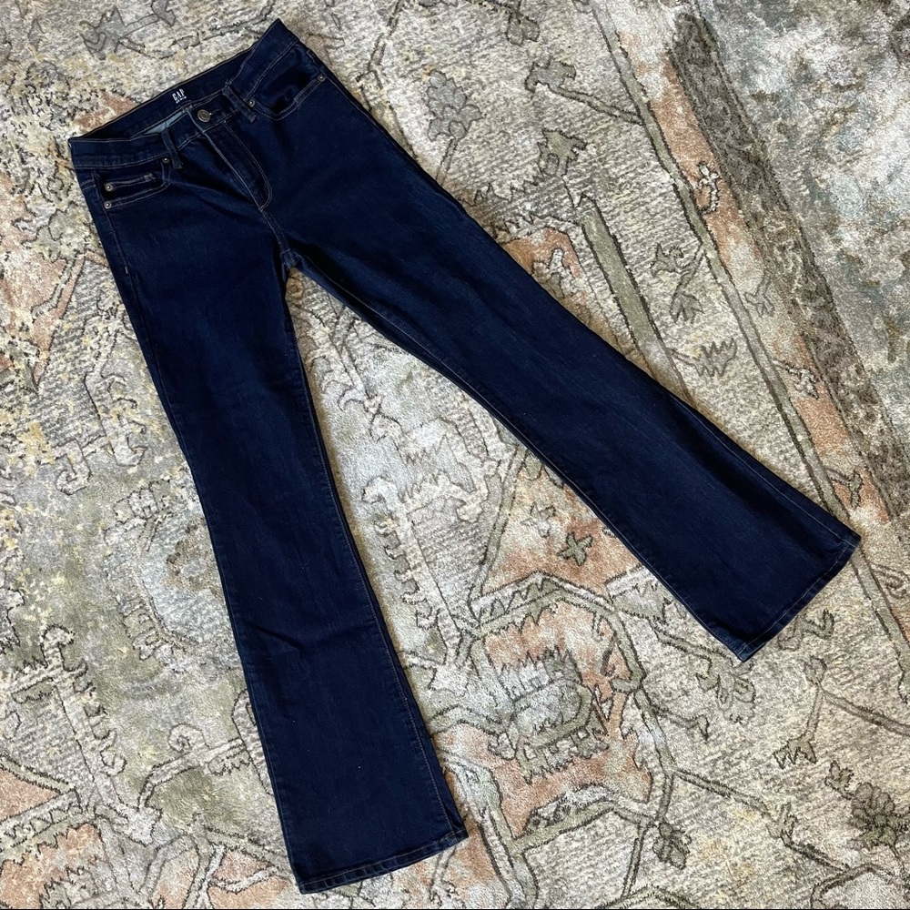 Gap Flare Jean